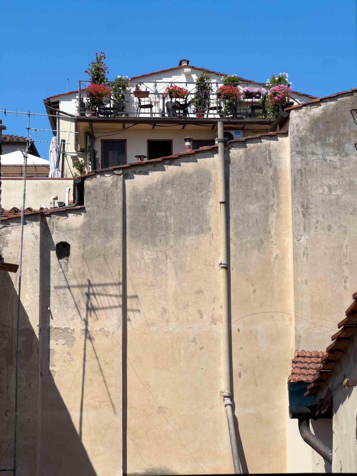 Lezioso, Apartments In Florenz Exterior foto